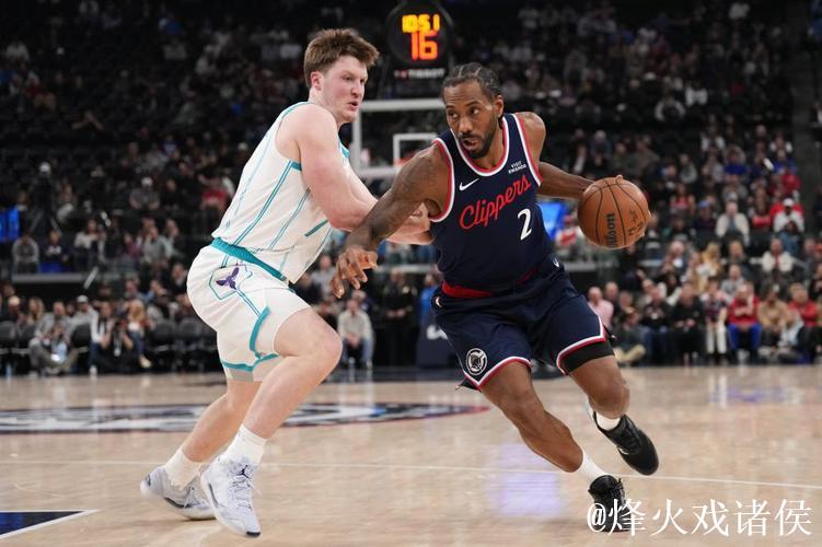 莱昂纳德35分哈登32+10 快船大胜黄蜂近12场赢10场 莱昂纳德35分哈登32+10 快船大胜黄蜂近12场赢10场